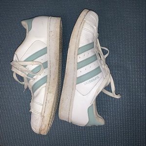 Adidas Superstar Sneakers